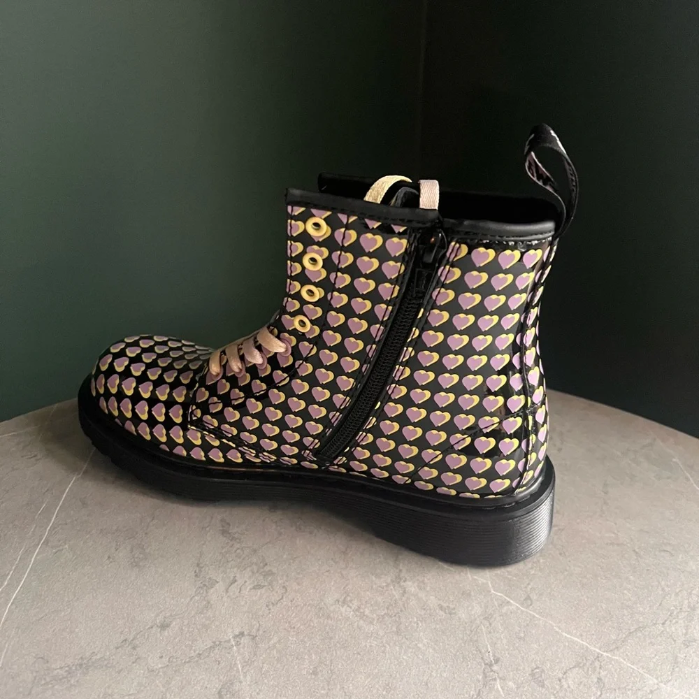 Dr Marten 1460 Patent Heart Overlay Boots Junior